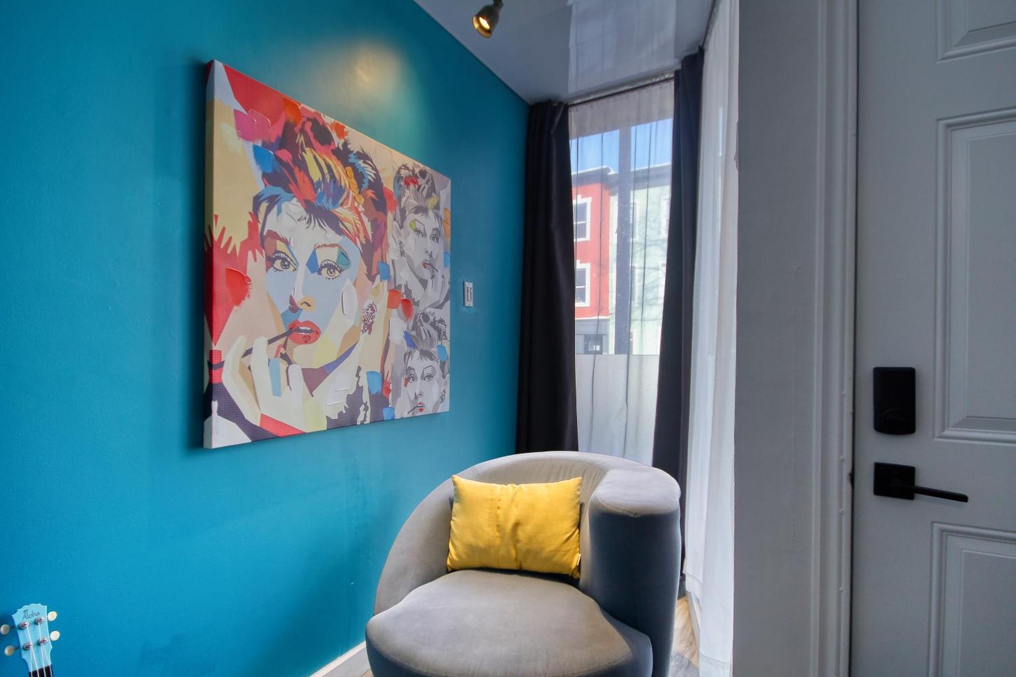 Apartment Place Des Arts By Hebergements Dcl Quebec City