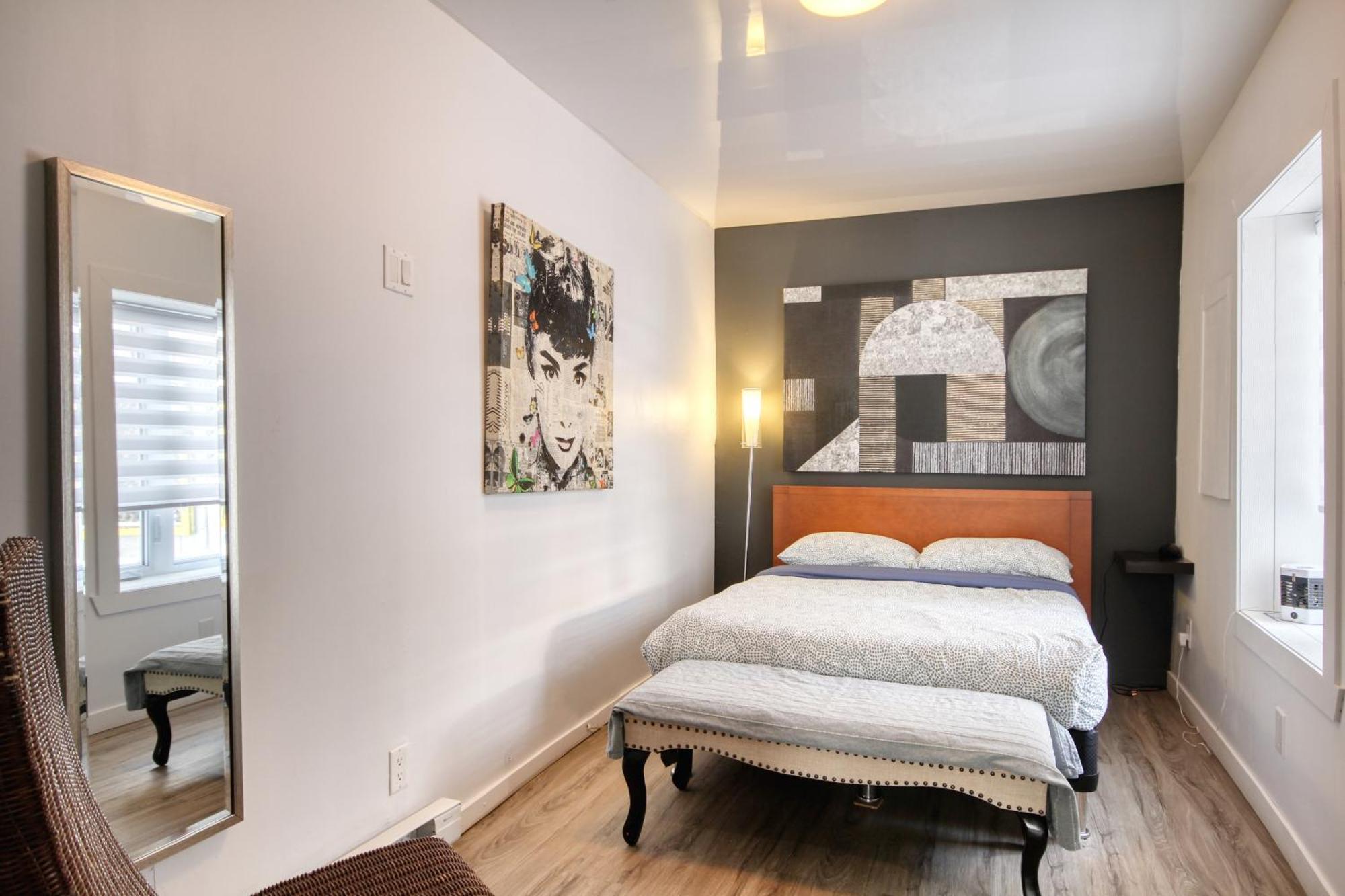 Place Des Arts By Hebergements Dcl Apartment Quebec City